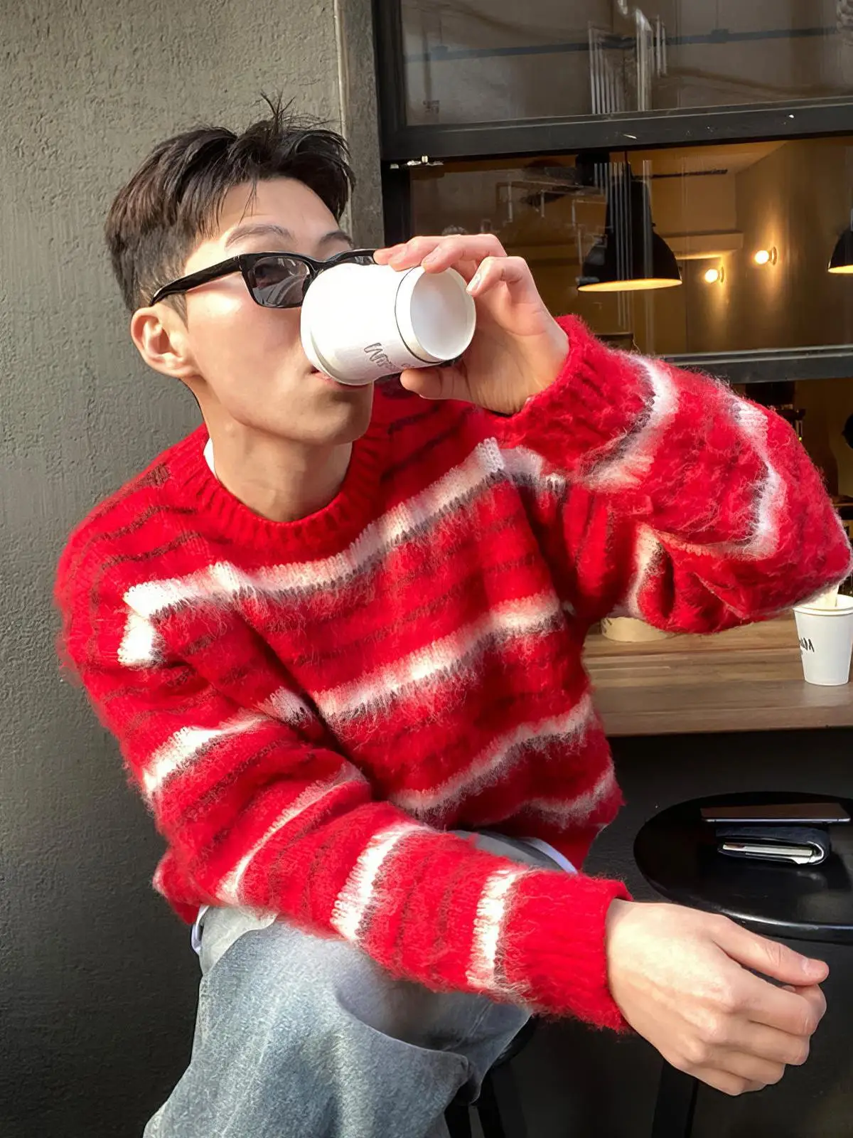 

Вязаный свитер в красную полоску, круглый, повседневный, корейский модный, мягкий, свободный крой, осенне-зимний мужской модный свитер