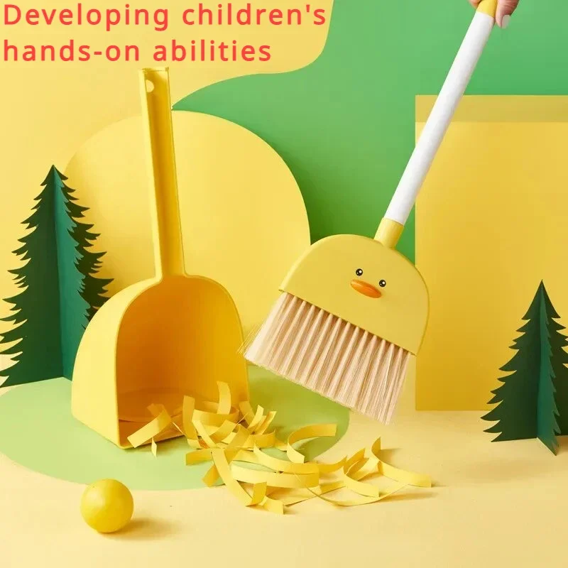 Food Grade PP Children\'s Mini Broom Dustpan Set Three Piece Suit Baby Sweeping Cleaning Tools Toddler Toy Combo Small Size broom