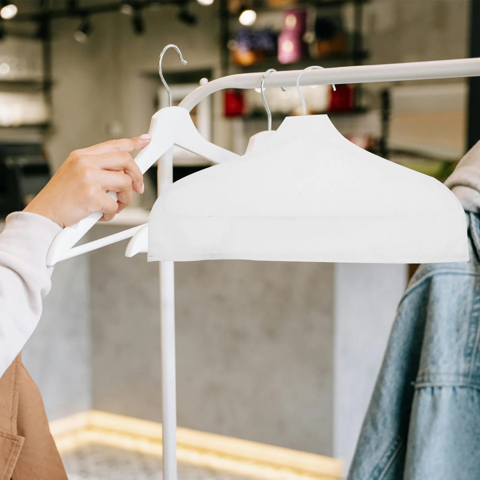

Набор из 3 нескользящих чехлов для вешалок из льна и хлопка, не оставляющие следов на плечах, для поддержки одежды в магазинах и гардеробах
