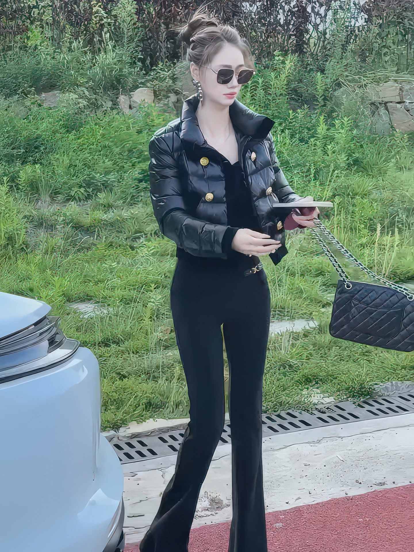 

Bla ort Puffer Jaet Women's Faion Spring 2026 New Stand Collar Metal Bule Versatile High-End Feel Commute Sle Coat