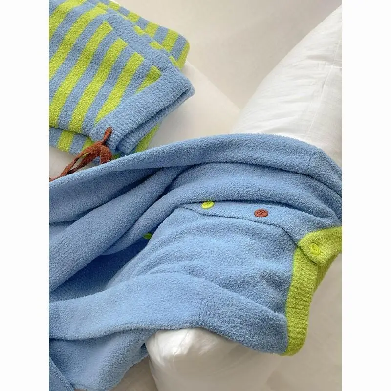 Conjunto de pijama tipo cárdigan de estilo coreano para mujer, ropa de dormir cálida de invierno de dos piezas, ropa de descanso Premium cómoda y acogedora para el hogar