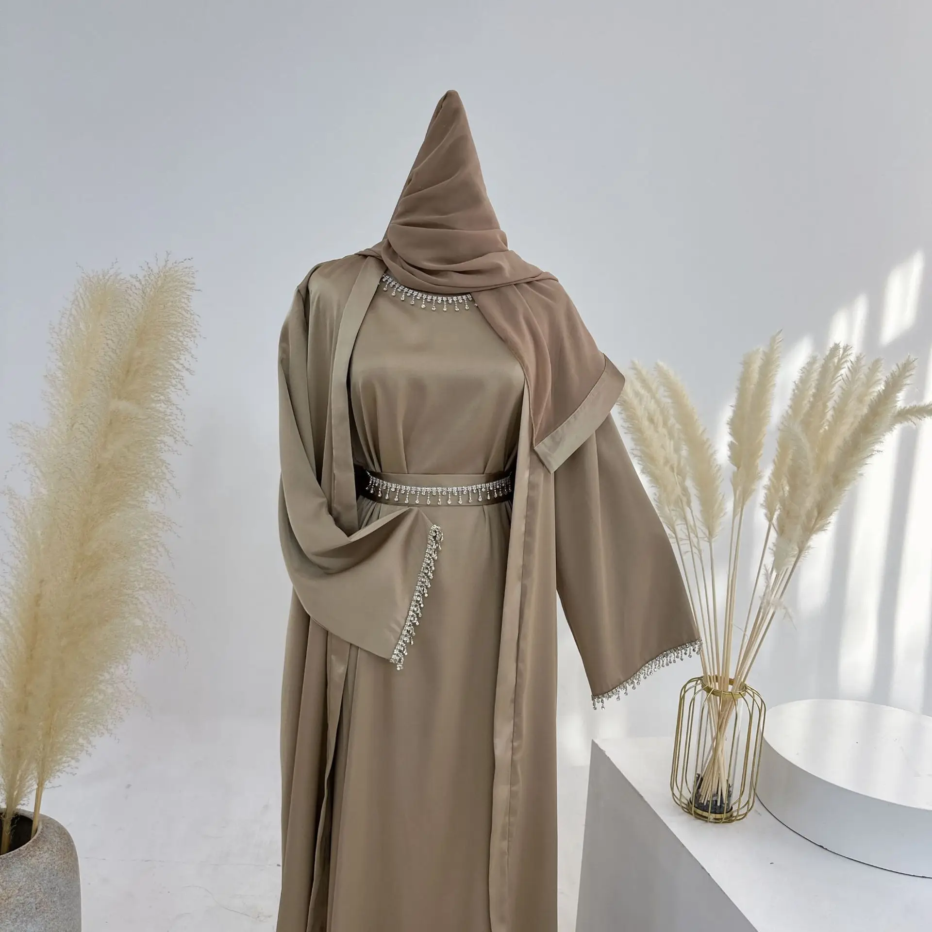 女性のためのイスラム教徒のヒジャーブスカーフ,単色のしわくちゃのスカーフ,大きいサイズ,イスラムのターバン,ヘッドバンド,70x180cm,新しいコレクション