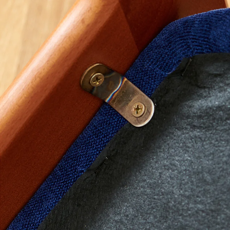 Stijlvolle duurzame eetkamerstoel van chenillestof met massief houten frame Comfortabele moderne café-restauranttafelstoelen Zachte keukenstoel