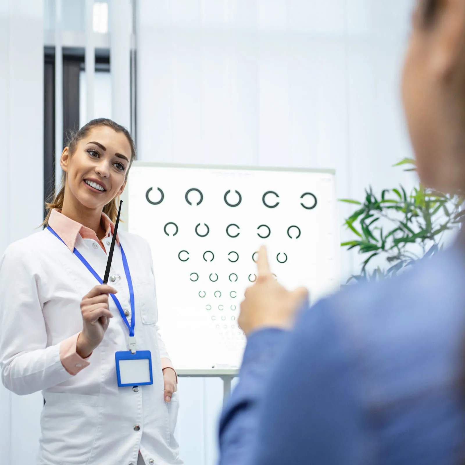 

1 set 1 Set Of Portable Eye Occluder Block Plate For Vision Test Equipment Lightweight Handheld Testing Pointer Reusable Plastic