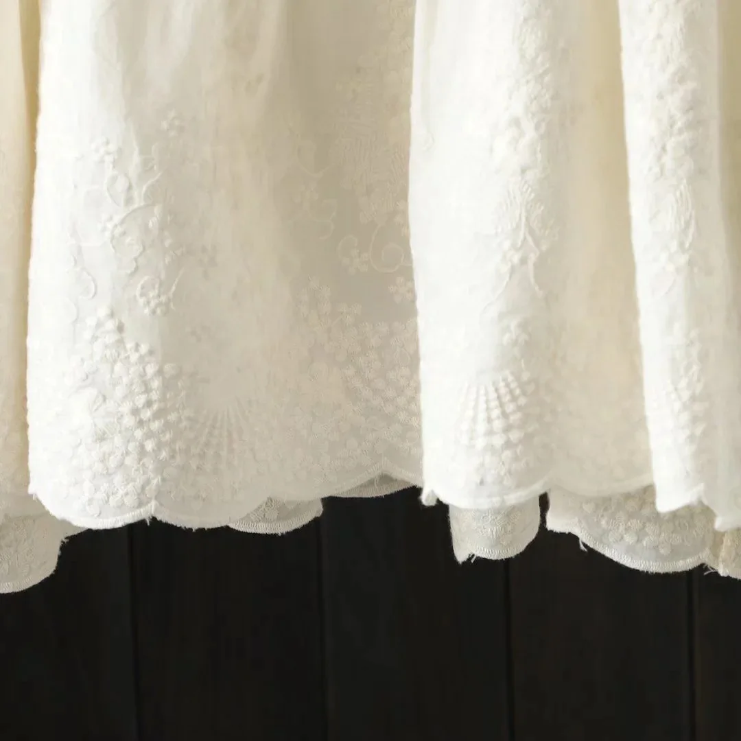 جديد 2026 ربيع قميص قطني بكم طويل ، المرأة بيتر بان طوق الدانتيل ، موري فتاة الحد من العمر الحلو فضفاض دمية بلوزة T5D549CC