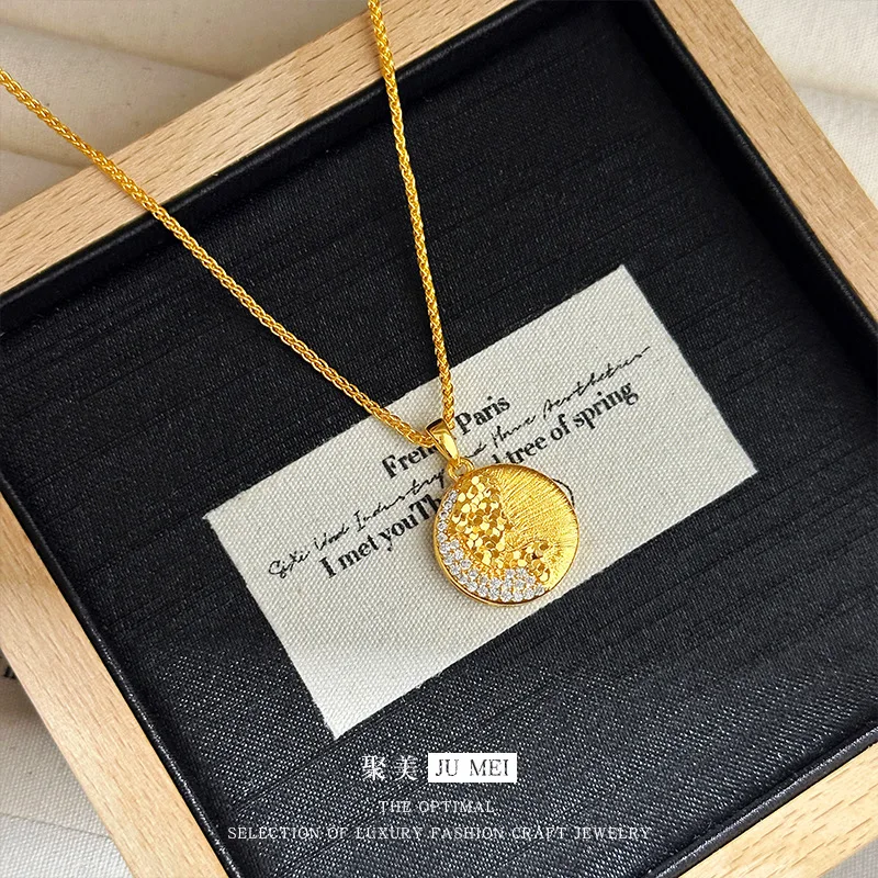 

Italian brushed medieval style 9999 points drilled ice pattern whale pendant 24K real gold women's high-end collarbone necklace