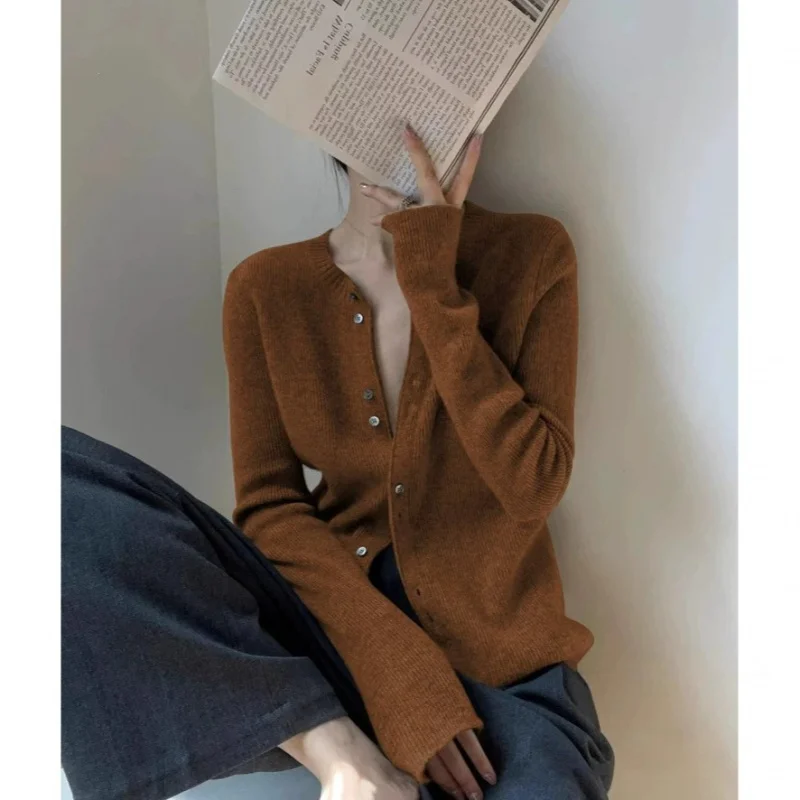 

Milad Caramel Color Knitted Cardigan Women, Autumn Unique And Beautiful Inner Layer Sweater, European Style High-End Top