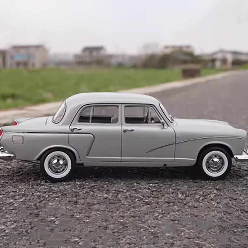 Diecast 1:18 SH760 1964 alloy  - огляд і ціна Vintage Collectible Classics