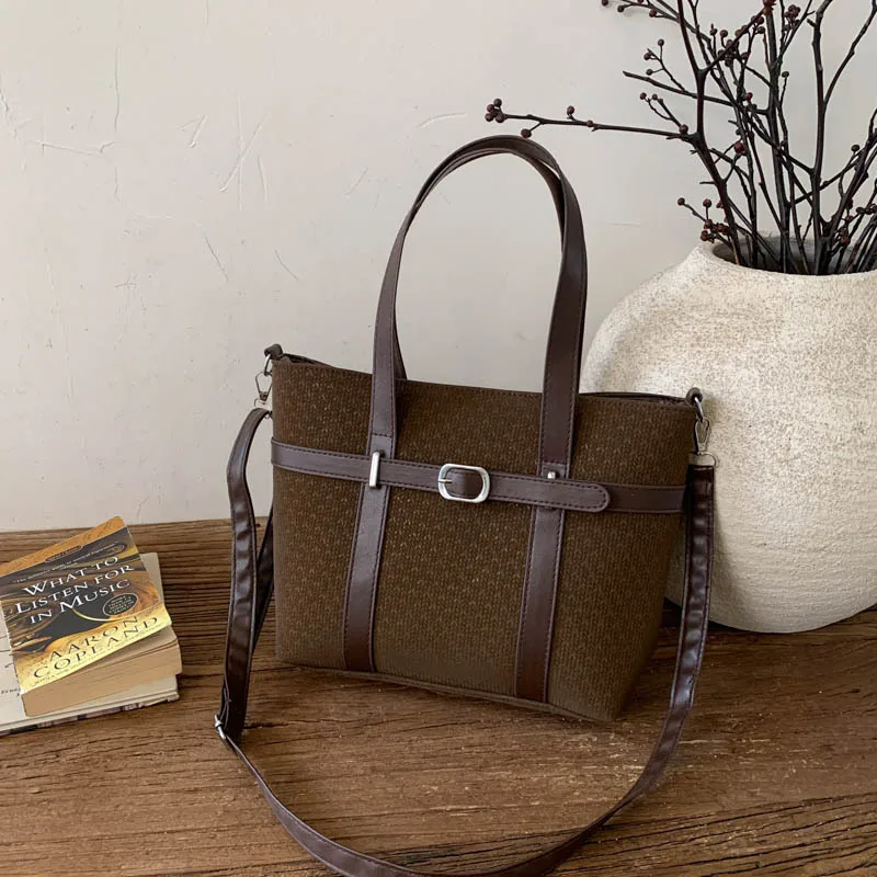 

2025 Korean Style Bucket Bag, Trendy Crossbody Purse for Women, Minimalist Day-to-Night Tote, Versatile Sling Bag, Textured