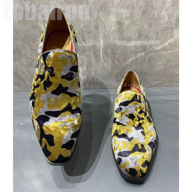 토템 프린트 스퀘어 토 메탈 힐 로퍼 패션 슬립온 남성 신발 럭셔리 수제 파티 연회 데이트 남성 드레스 신발