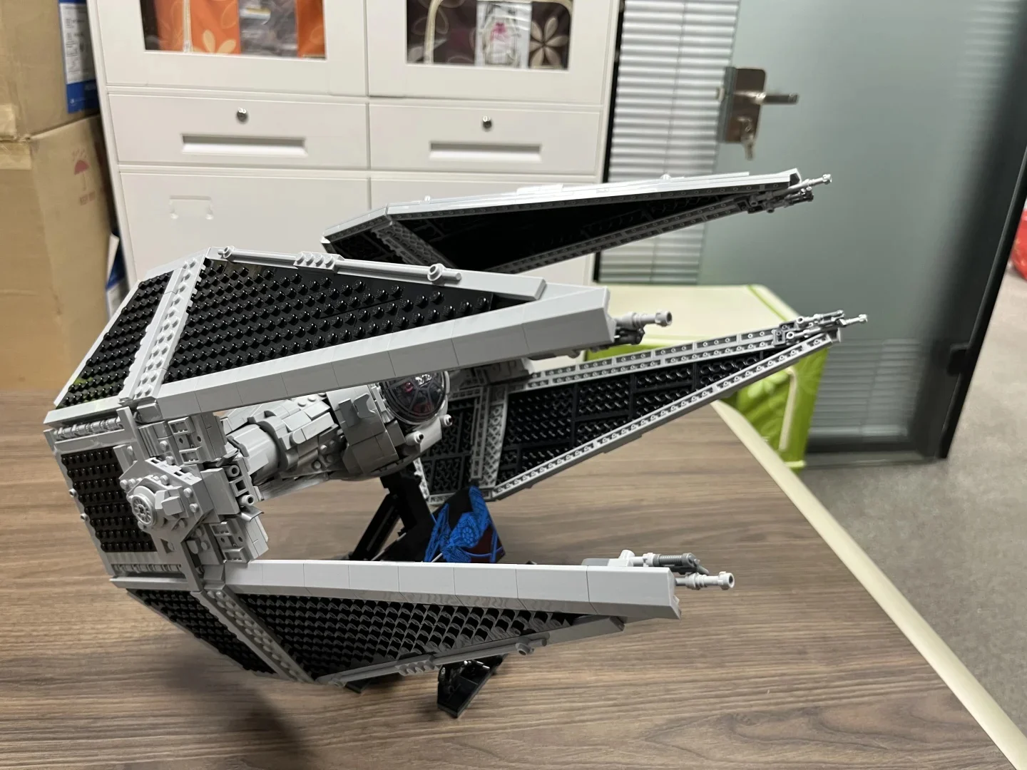 Space Gray Combat Interceptor Fighter Aircraft Model Building Bricks Kit, Home Display Ornament, Creative Festival Gift for Coll