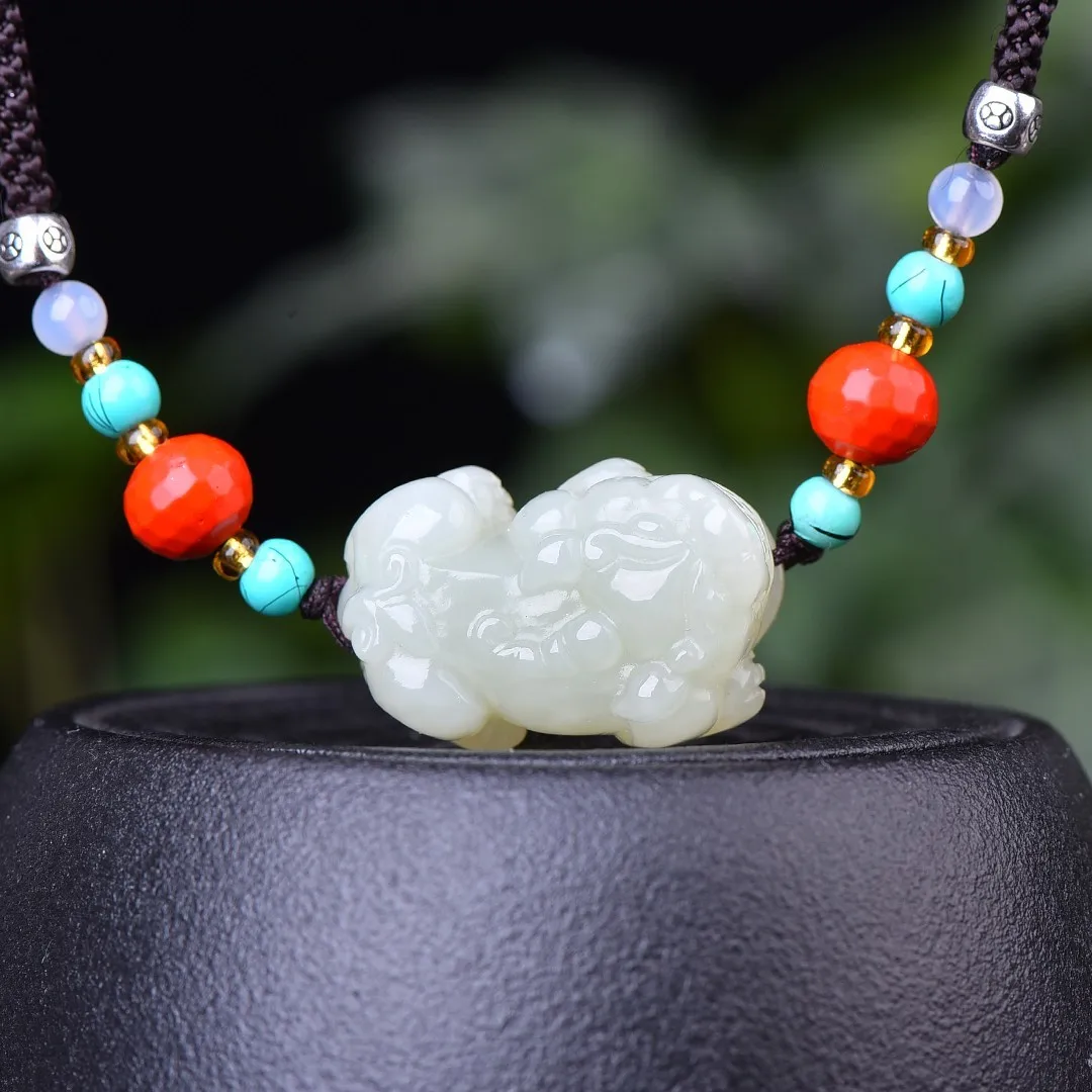 Natural Nephrite White Jade Pixiu Pendant Necklace Men Women Genuine Hetian Jade Fengshui Pi Xiu Charm Clavicle Chain Necklaces