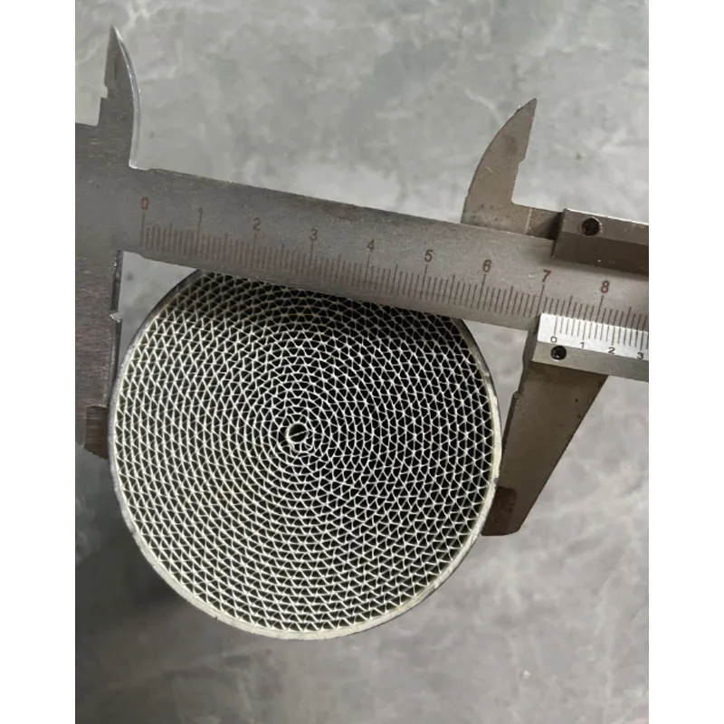 

Универсальный катализатор Евро 3, 73x140 мм, 300 cpsi Matel, автомобильный катализатор, средняя часть трехходового каталитического нейтрализатора