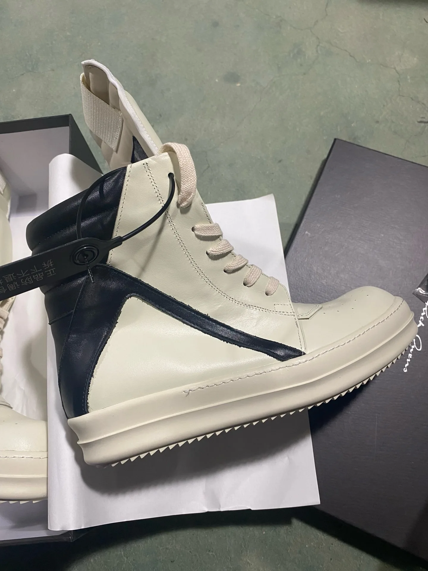 Ricks Genious Beige-bla Leather High Top Geobasket Owens Quality Men Shoe Zipper Women Sneaker Casual Owens Design boots & Shoes