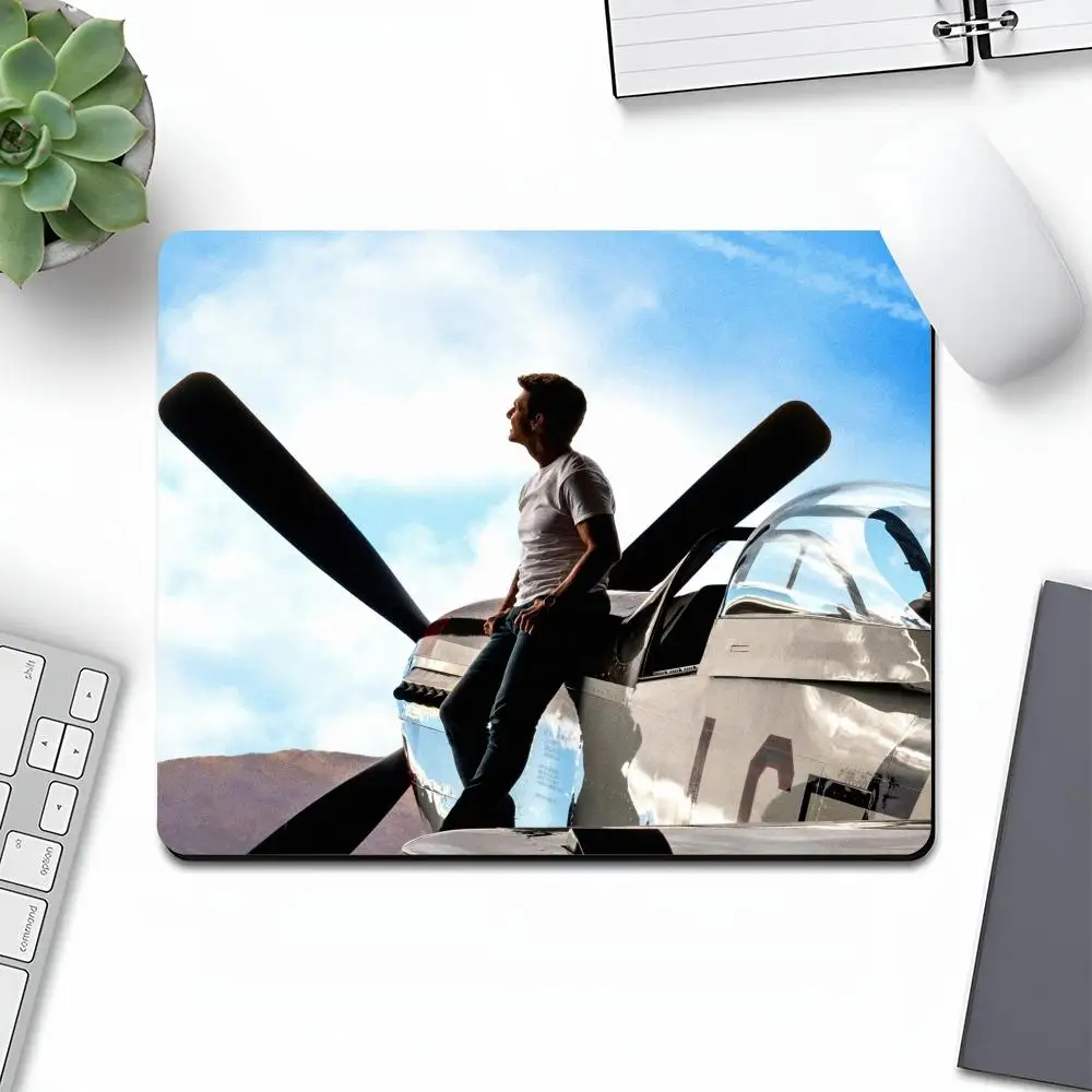 Top Gun Maverick Mouse Pad Art Gaming Gamer Small Rubber Animal Locking Edge Large Computer MousePad Laptop Desk Pad