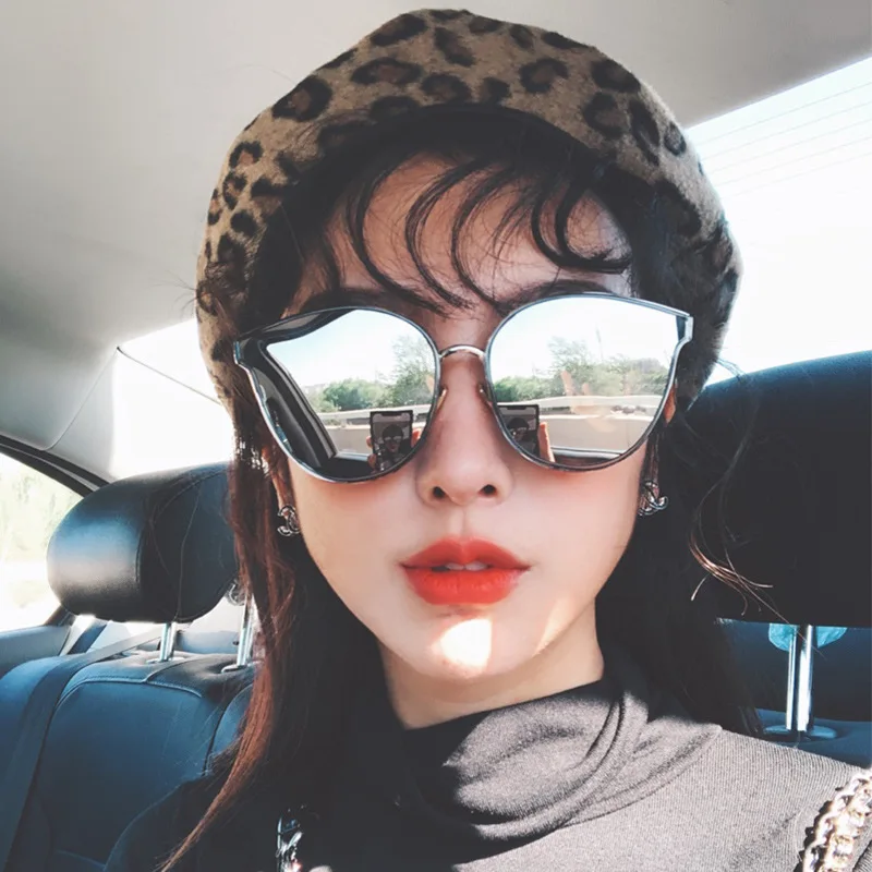 Autumn Winter Leopard Beret Female Painter Hat Leisure Trend Hat Berets Women\'s Trendy Hats Caps Apparel Accessories Winter Hat