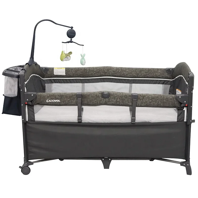 2023 Hot selling style can be OEM adjustable baby travel folding bed bedside bed crib side bed with wheels and diaper table