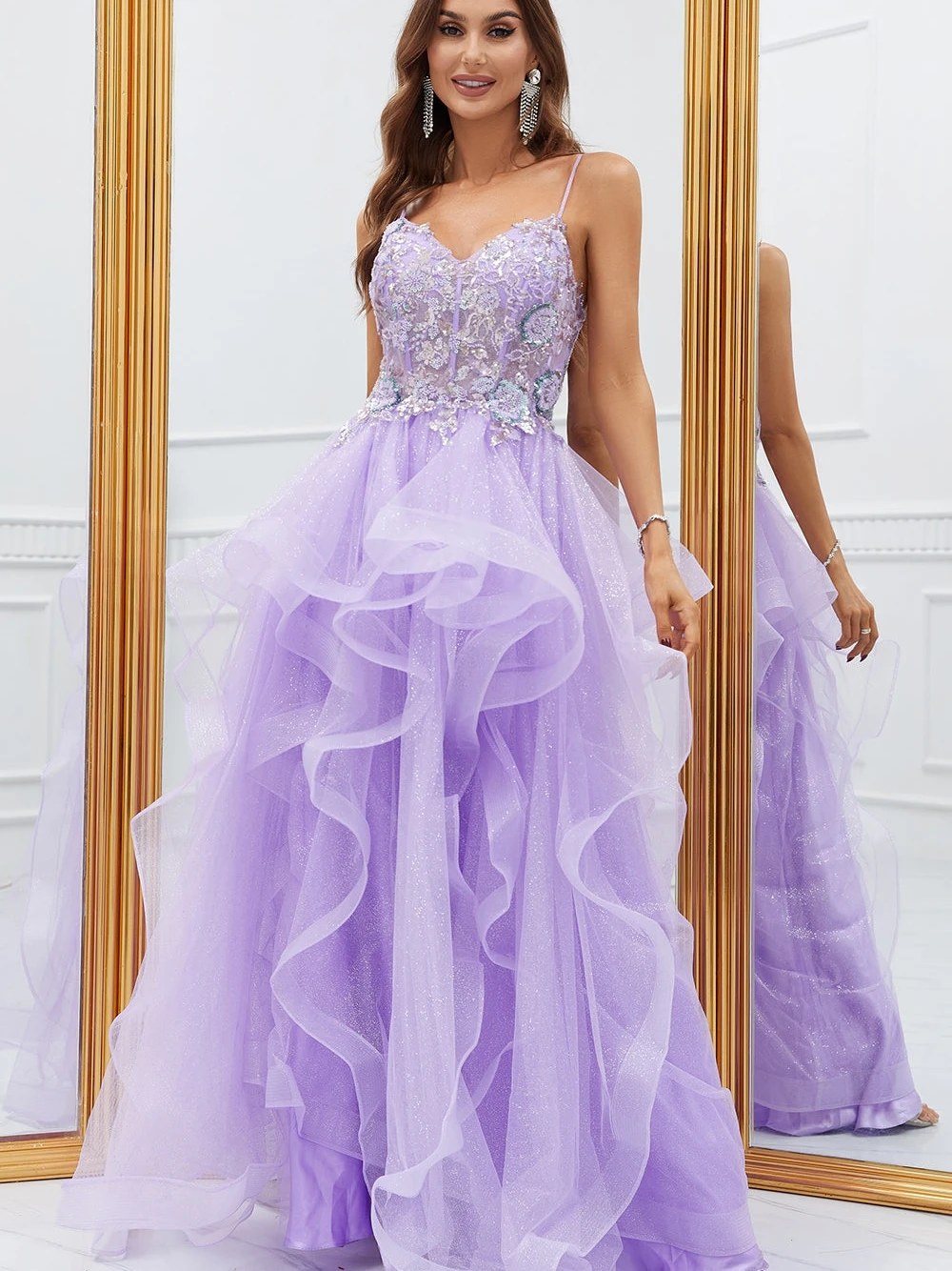 Sexy Spaghetti Straps Cocktail Dress Customized Sequined Evening Gown Glitter Purple Ruffled Prom Dress For Formal Occasion