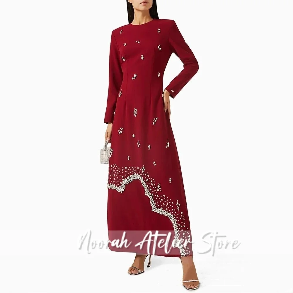 فساتين سهرة نسائية فاخرة جديدة أنيقة مطرزة باللون الأحمر بأكمام طويلة 2025 دبي فستان حفلات بطول الشاي مخصص