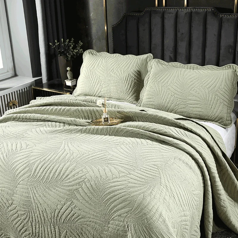 Solid Color 3-Piece Cotton Quilt Set King/Queen Size Summer Lightweight Reversible Bedspread with Embroidery, Home Decor
