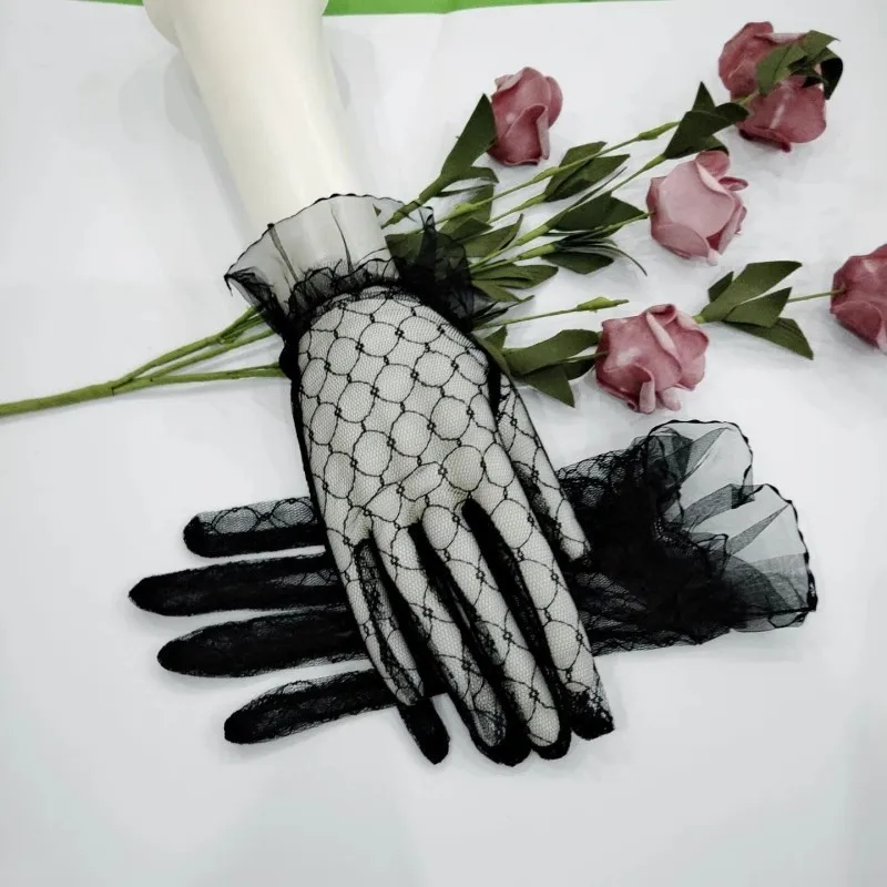 

Элегантные белые короткие кружевные перчатки для свадьбы и вечеринки, модные прозрачные черные перчатки в винтажном стиле Лолита