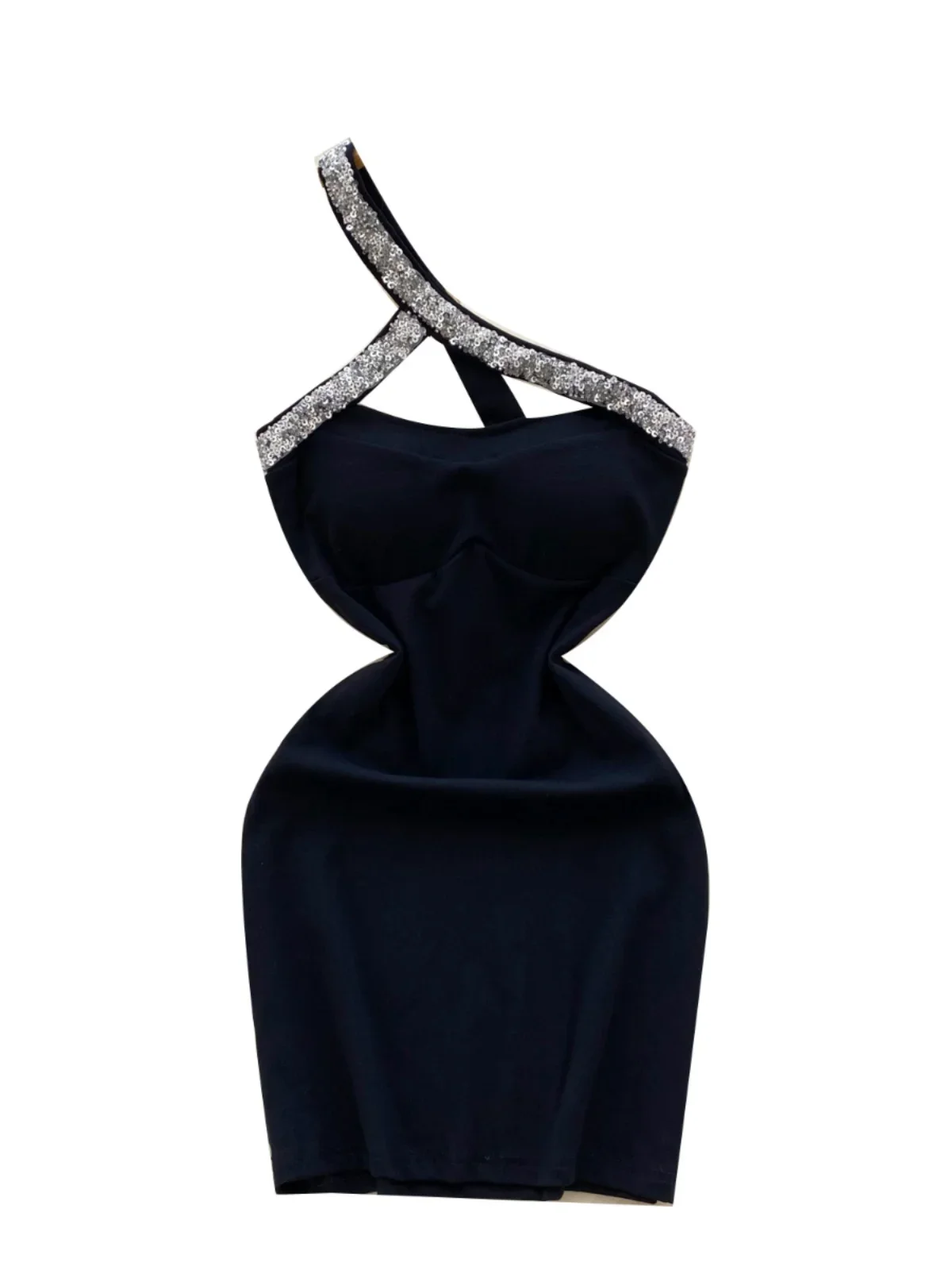 فستان Foamlina ذو الصناعة الثقيلة بفتحة ماسية وأكتاف مائلة مع وسادة صدر للنساء فستان حفلات النادي بدون ظهر قصير