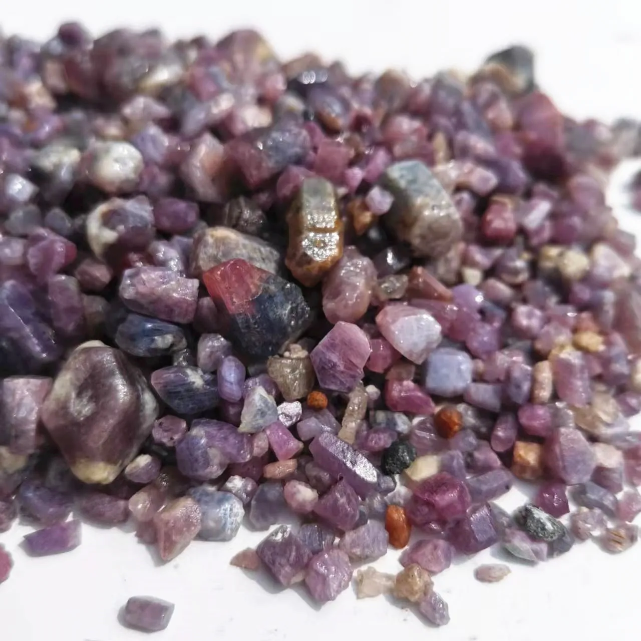 Natural Raw Purple Corundum stones rough mineral crystal for Making Jewelry