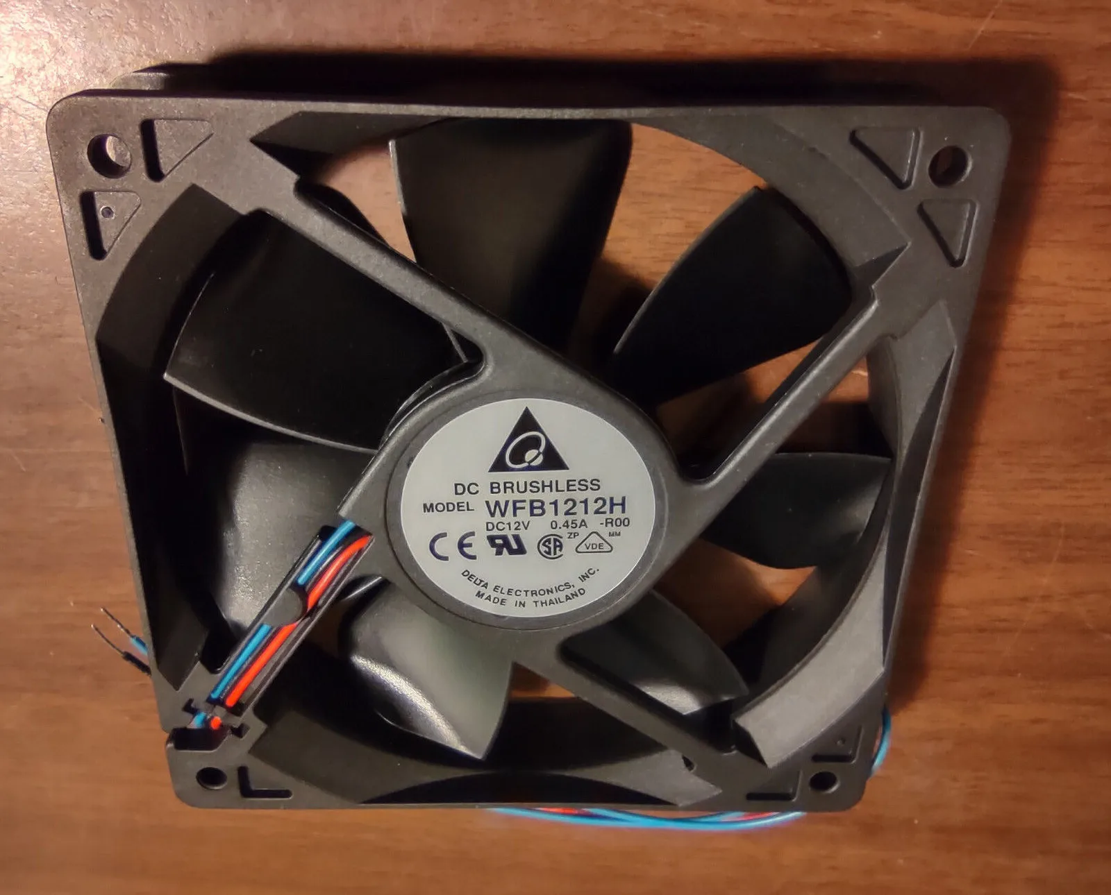 FOR NEW, BETTER QUALITY, Fan 120mm 12VDC 3 Wire Delta WFB1212H Brushless 25mm thck-