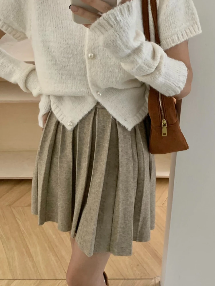 

Korean Fashion Skirts for Women Autumn and Winter Thickening Knitted Pleated Skirt Preppy Style High Waist Black Mini Skirt