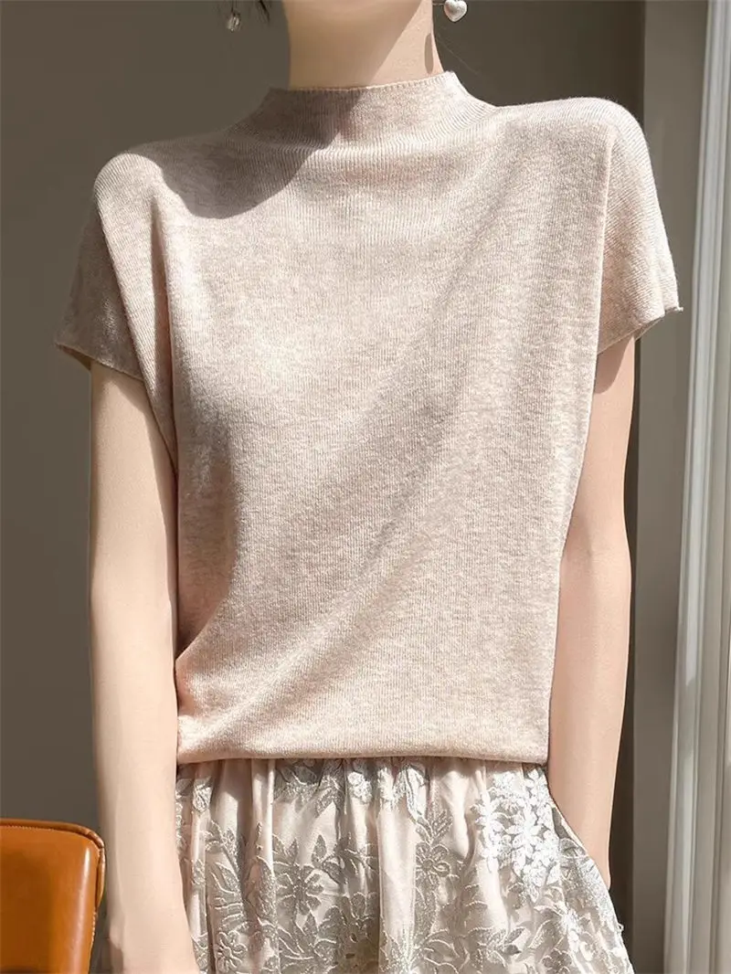 

2025 Summer Luxury Mock Neck Knit Sweater - Short-Sleeve Lightweight Pullover, Loose Fit Top, Women's Casual Blouse G295