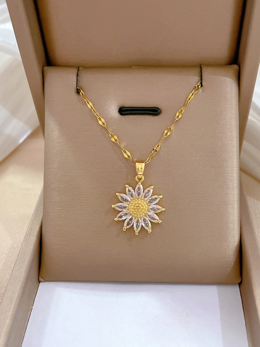 1PCS Gold-color Necklace Ladies Light Luxury Style Flower Pendant Inlaid Zirconia Titanium Steel Chain Holiday Jewelry