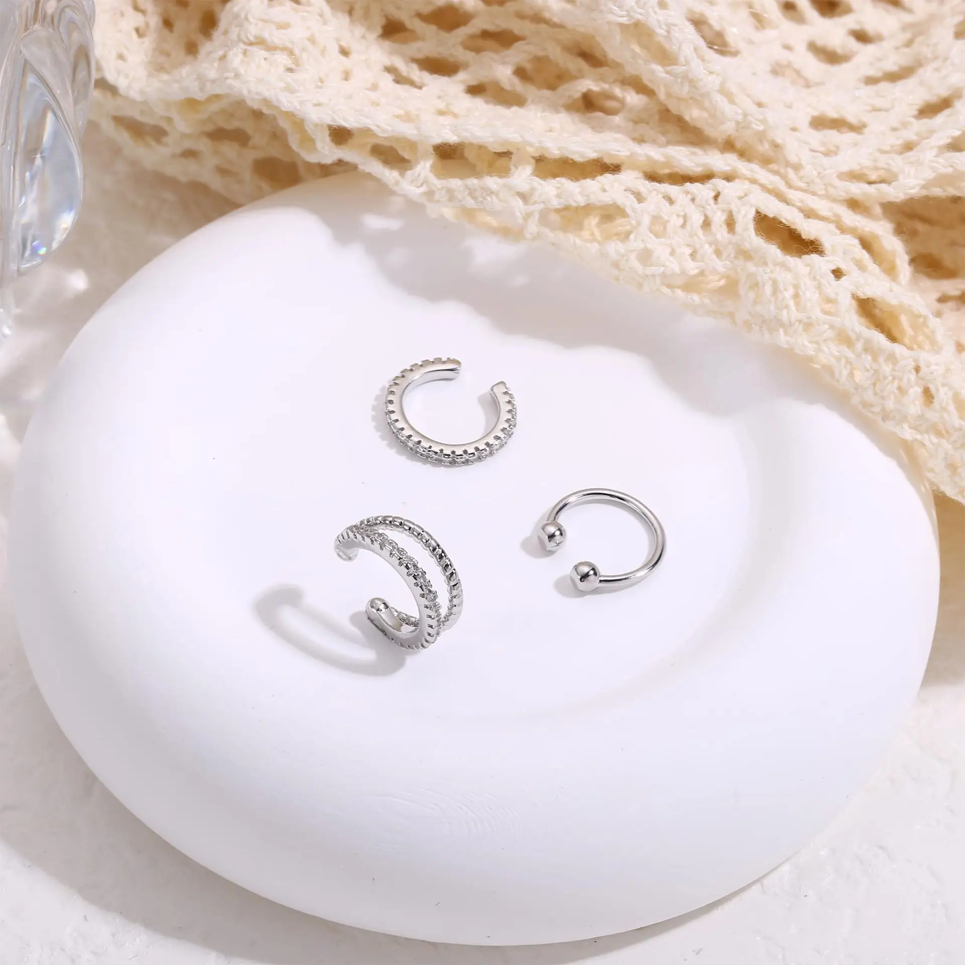 SIERADEN Oor Manchet Oorbellen voor Vrouwen Non Piercing 14K Vergulde Oor Manchetten Niet Doorboord Verstelbare Nep Oorbellen 3 STKS