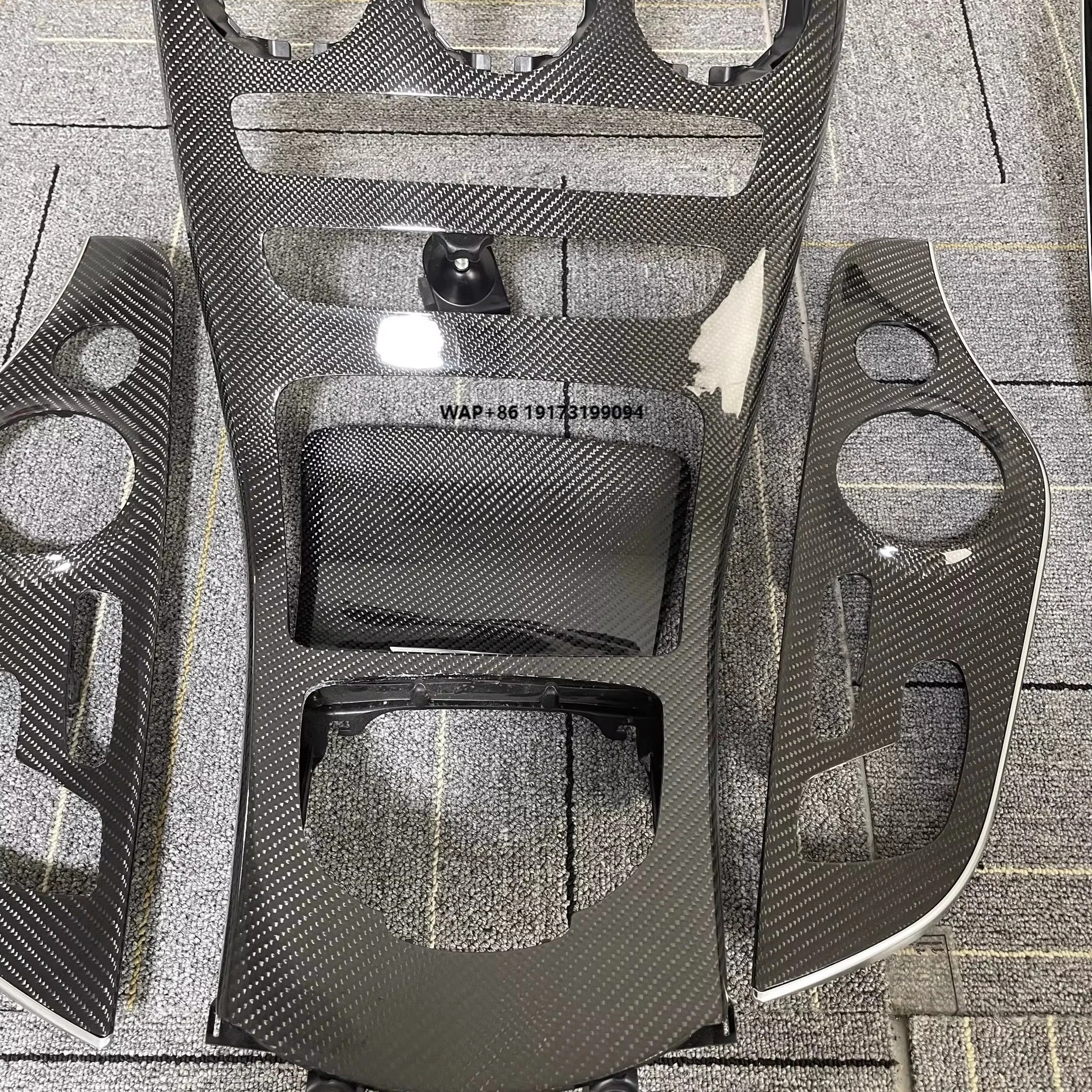 

Dry Carbon Fiber Interior for M-ercedesBenz C Class C260 C200 C300 C180 C63 W205 C43 A-MG Replace Carbon Fiber Car Interior