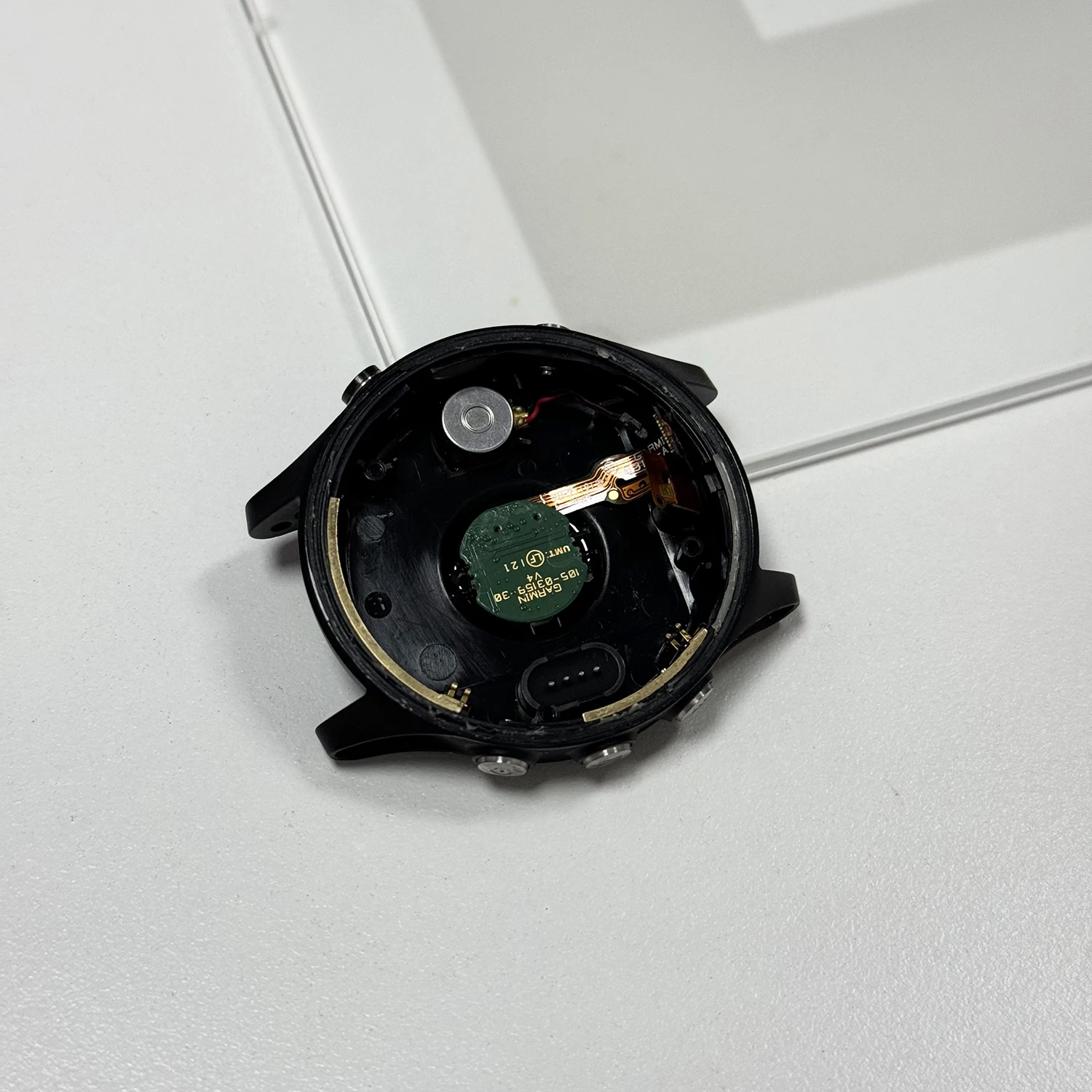 For GARMIN Forerunner 935 Bottom Cover Case With Heart Rate Sensor Back Cover Case Power Button Lugs Damaged Replacement