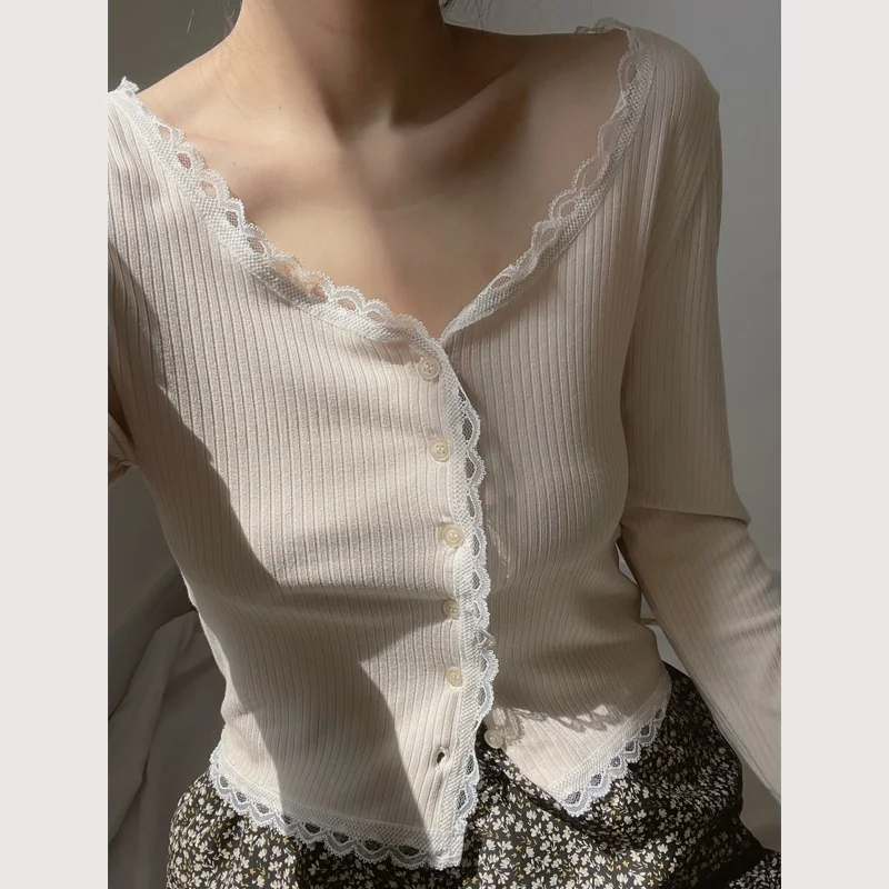 

Pure Desire Gentle Vintage Lace Trim Knitted Sweater Sexy Cute Button Slim Short Open Cardigan Small Outerwear