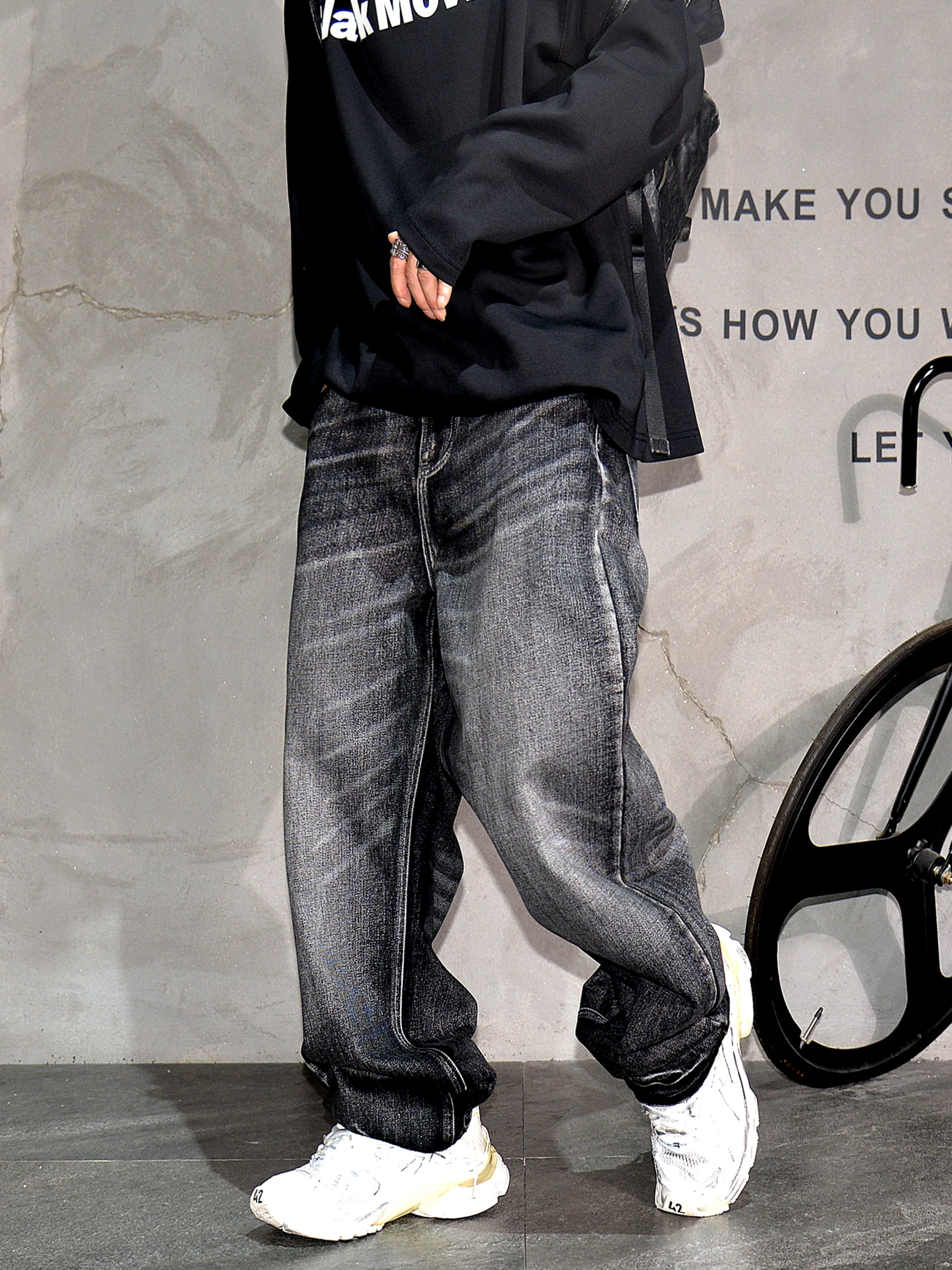 

Retro Waed Loose Straight Leg Men's Jeans Cleanfit Trendy Brand Commute Long Pants Bla ey Vintage Destroyed Casual Fit