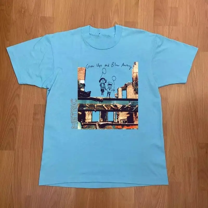 

Футболка Grow Up And Blow Away By Metric Band, полный размер S 5Xl Sn558