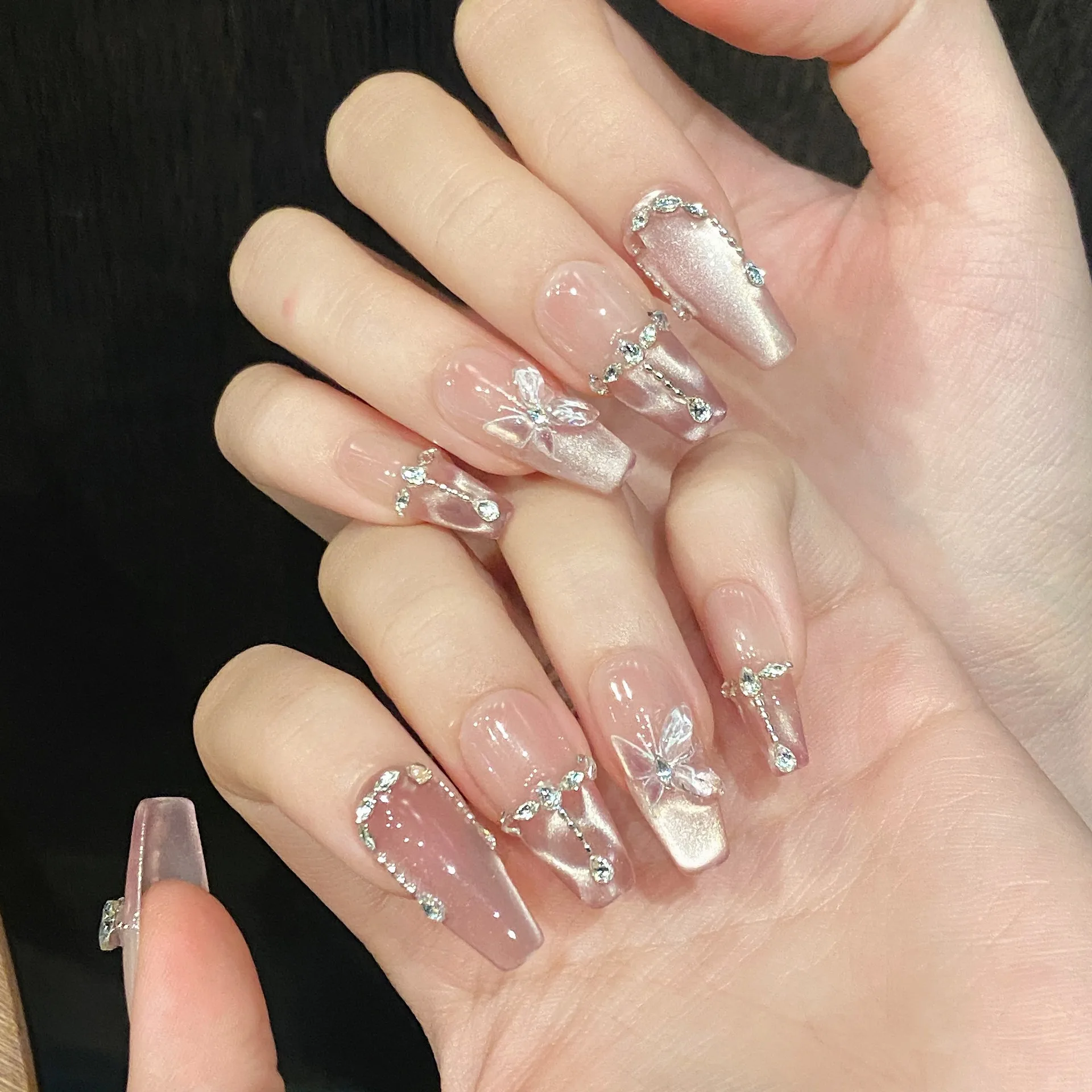 10 stuks handgemaakte pers op nagels kristal vlinder glanzend Dimoand decor valse nagel helder Cat Eye zoete roze Franse stijl nepnagels