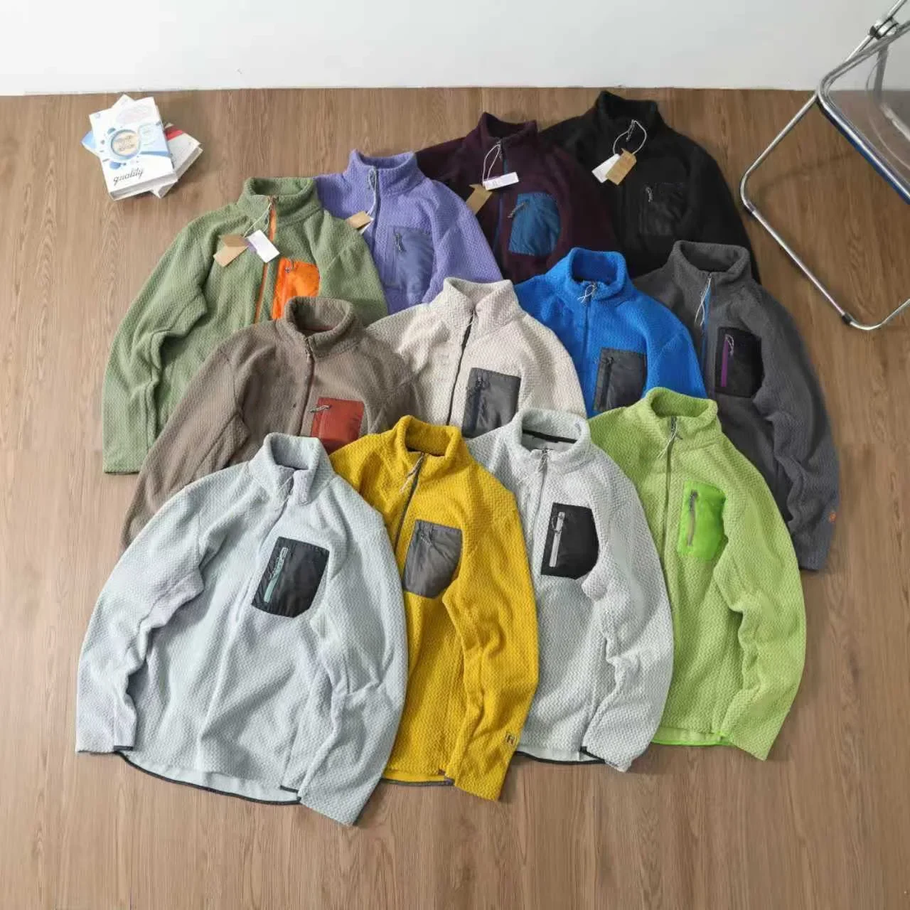 R1 Fleece Jacket, American Outdoor, Casual, Fishing, Cycling, Camping, Warm Stand-up Collar Half-zip Pullover Hoodie Shirt view 4