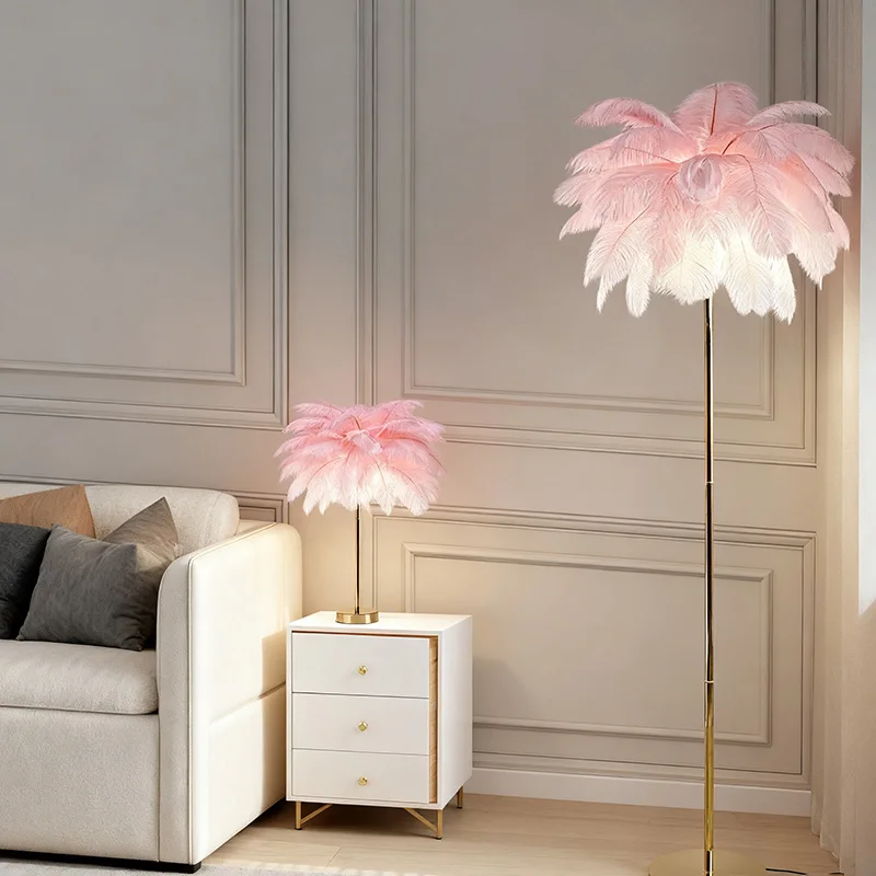 

Modern Nordic Ostrich Feather Floor Lamp, Living Room, Dining Bedroom, Study Desk Interior Decoration LED Lighting