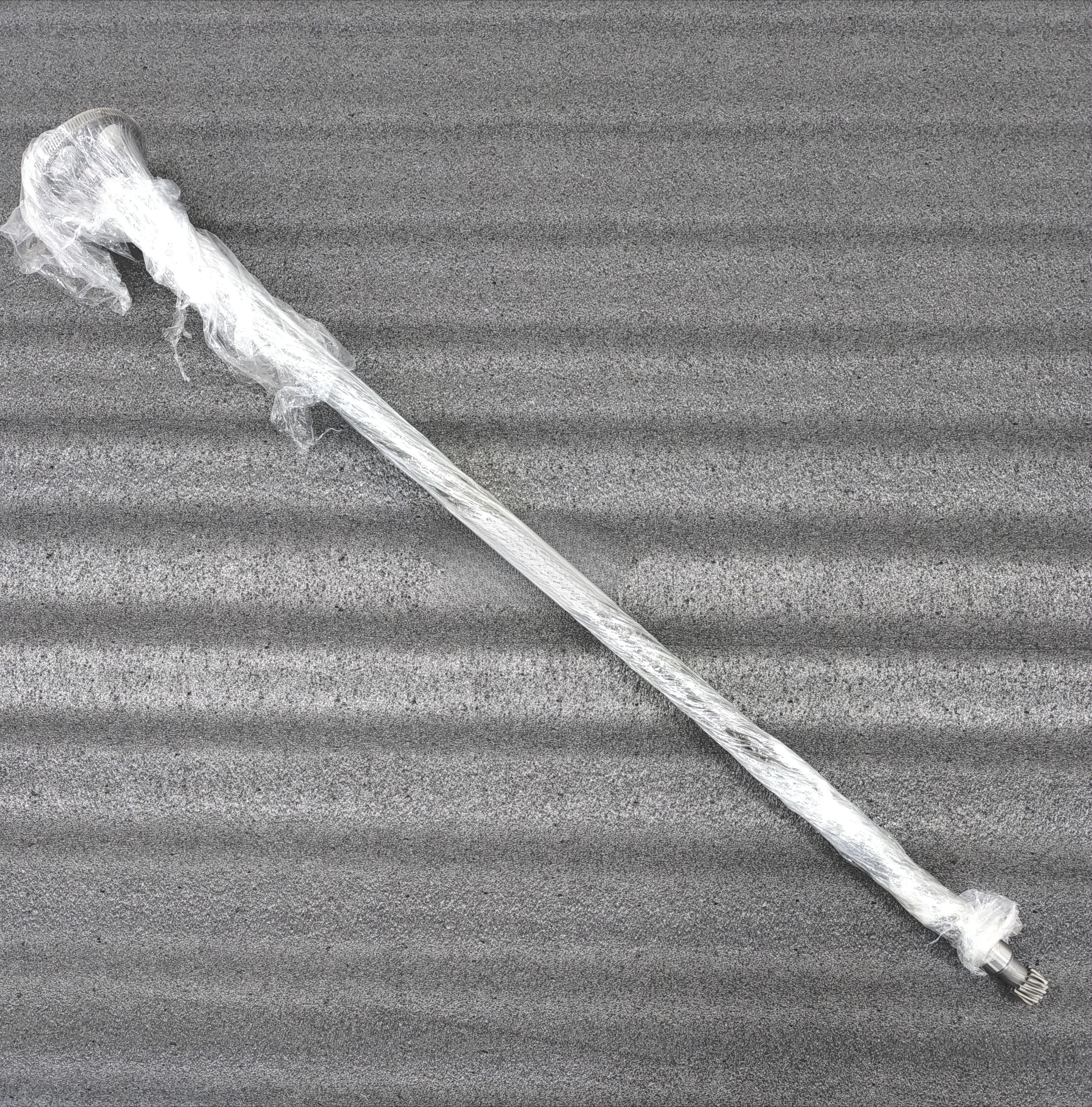 3HNM09510-1 Drive Shaft Axis with Roller Bearing 3HNP02650-1 and Radial Seal 3HNP00196-1 of AB B Industrial Robots