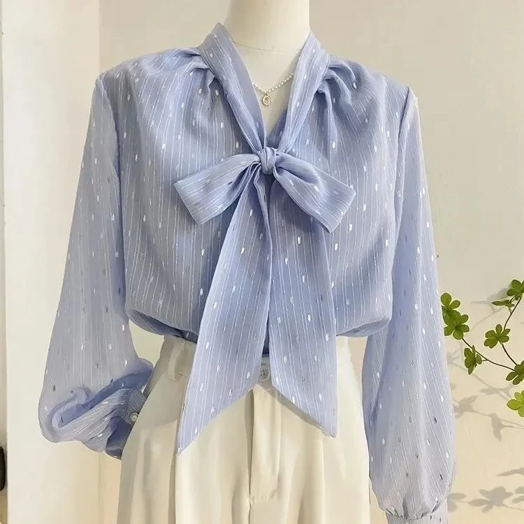 

Elegant Loose Silk Long Sleeve Shirt Women's Fashionable Blue Knot Tie Top Commute Style V-Neck Button Closure