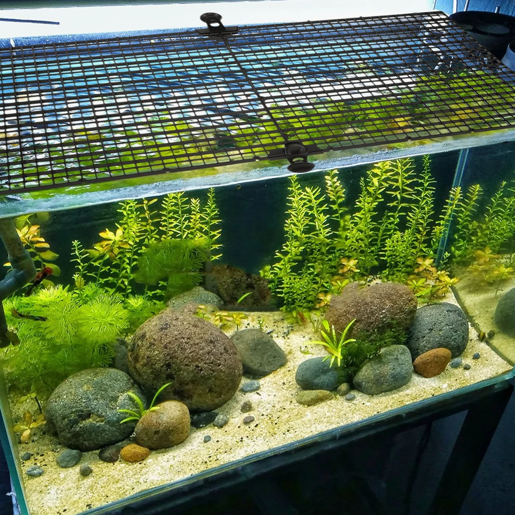 

4Pcs Fish Tank Divider Aquarium Grid Bottom Separator for Baby Fish Safe Containment Interlocking Plastic Grid Panel for Various