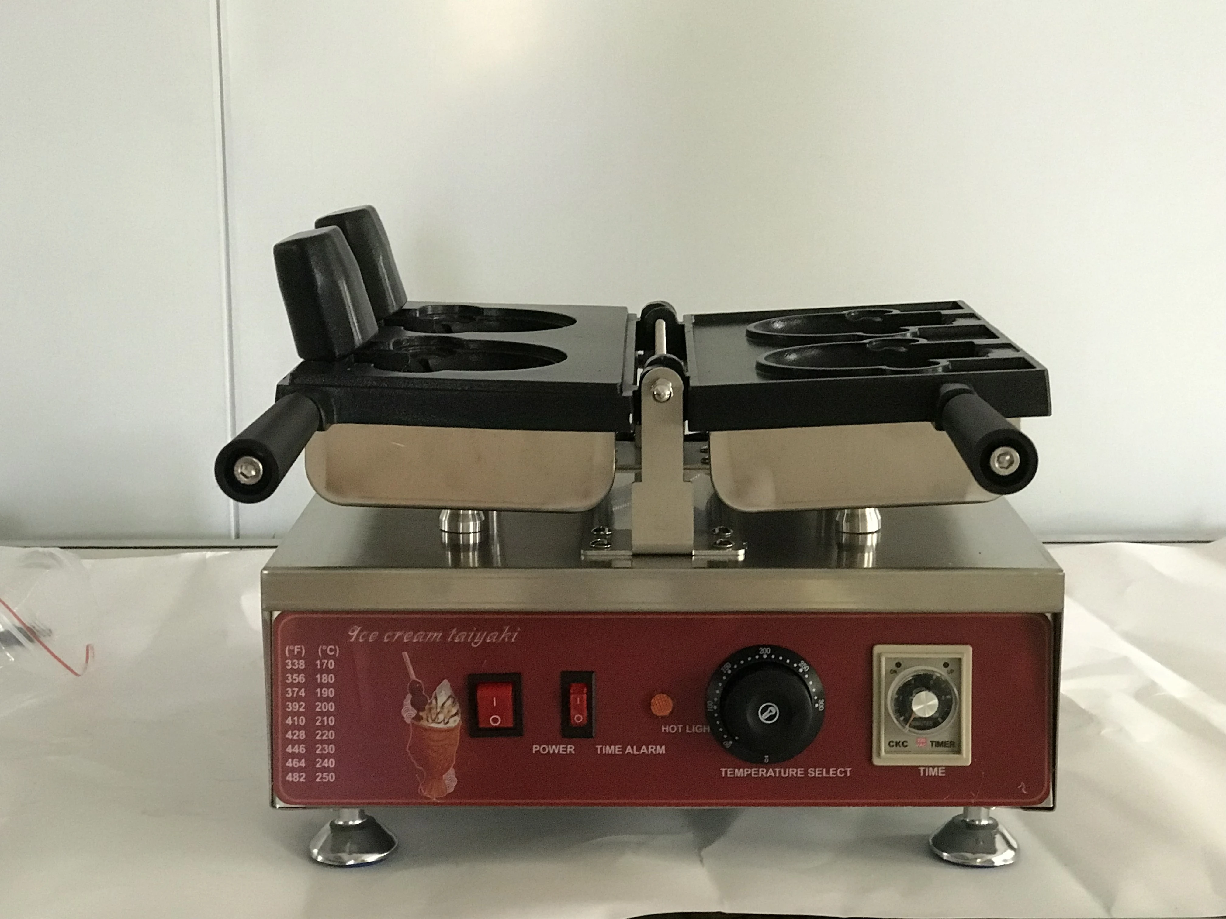 Commercial Use Non-stick 110v 220v Electric 2pcs Bear shape Ice Cream Taiyaki Machine