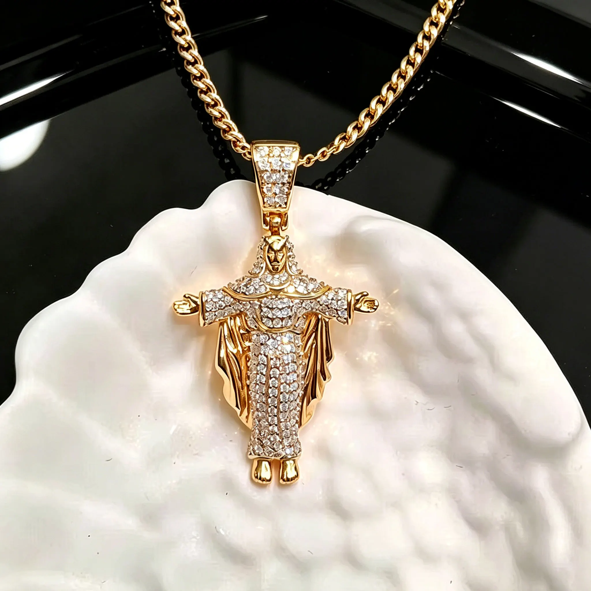 LYEE CYEE Jesus Christ Savior VVS Moissanite Pendant Customized Charm 925 Silver 18k Gold Necklace Women and Men's Boutique Jewelry Valentine's Day/Commemorative Gift Birthday Gift Best Gift for Good Friends