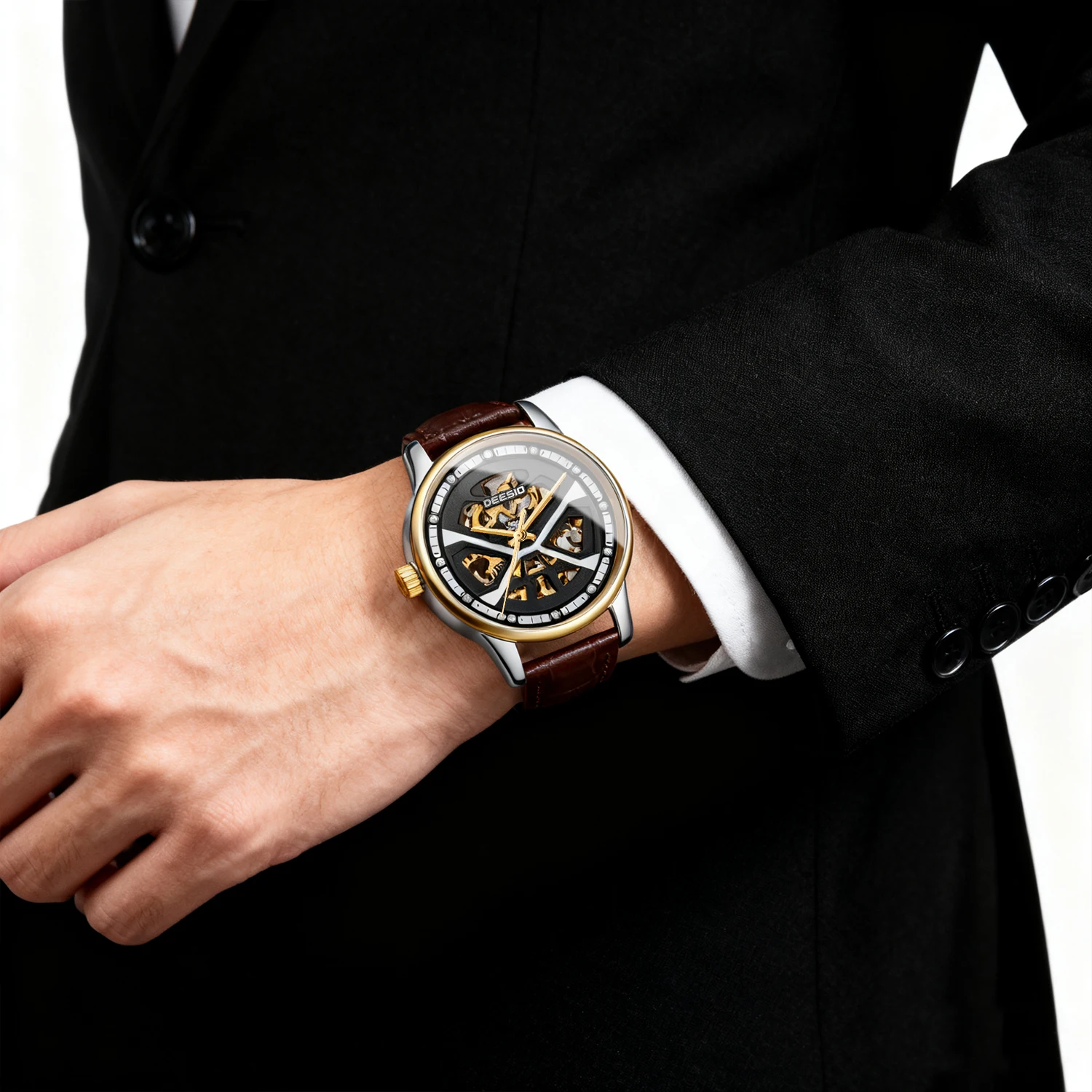 นาฬิกาข้อมือผู้ชาย Dessio ระบบอัตโนมัติ กลไกไขลานอัตโนมัติ ตัวเรือนสแตนเลสแบบโปร่ง สายหนังแท้ เรืองแสง สไตล์สปอร์ต หรูหรา