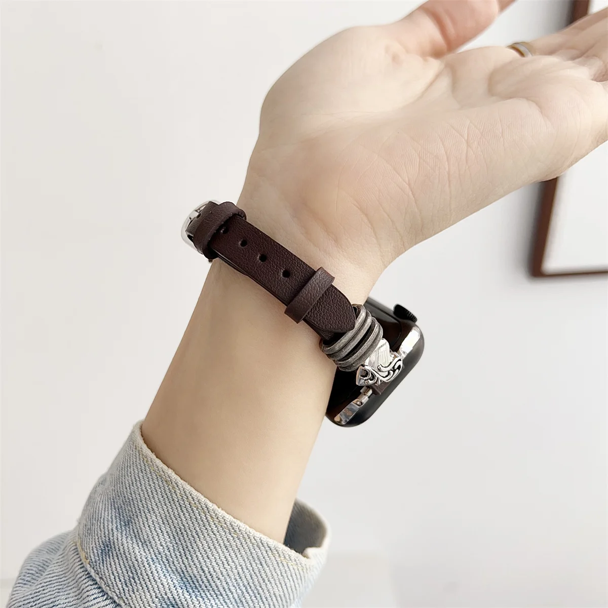 Bracelet de montre pour iWatch 42/44/45/46/49 mm 38/40/41 mm Bracelet de montre tendance en cuir PU pour montres de la série Ultra2 Série 10/9/8/7/6/5/4/3/2/1_voghion.com