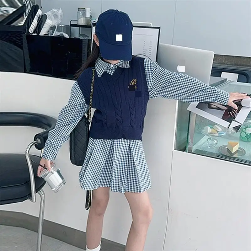 

Korean Autumn Teenager Girl Dress Outfit Children Girls Plaid Long Sleeves Dress 4-14Y Girl Knitted Vest Kid Girl 2pcs Dress Set