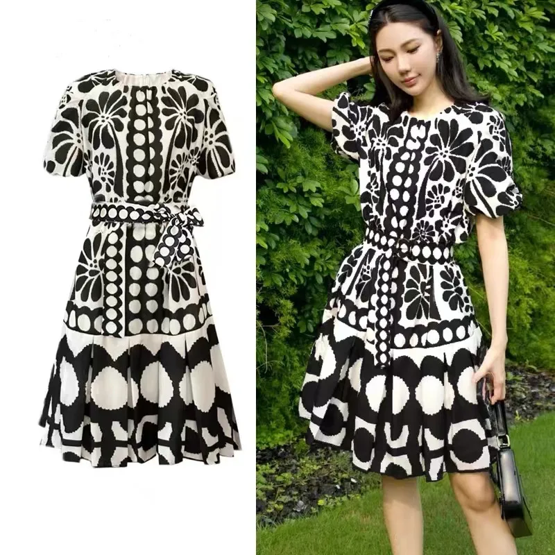 2024 New Print Flower O Neck Short Sleeve Summer Women Fashion Vintage Black White Color Casual Boho Office Dresses