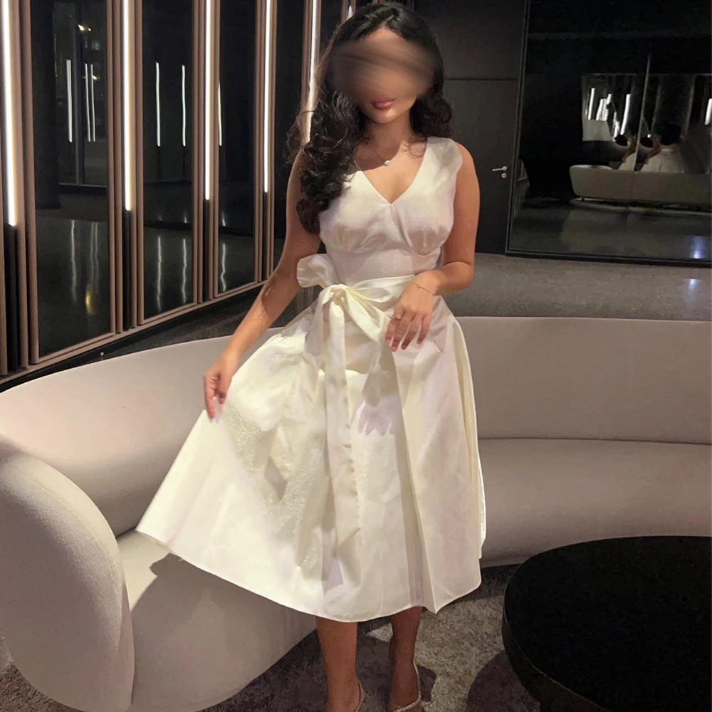 

Soft Beige Satin V-Neck Customized Evening Dress Elegant Sleeveless Cocktail Dress Temperament Bow Sashes Special Occasion Gowns